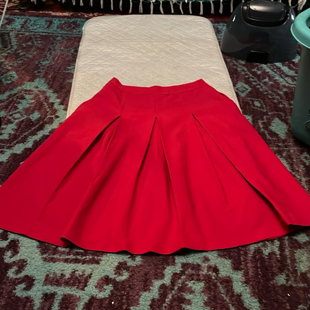 Full pleated midi skirt